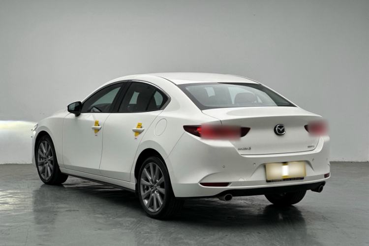 Used Mazda Mazda 3 Axela 2023 2.0L Automatic ZhiZhen Edition
