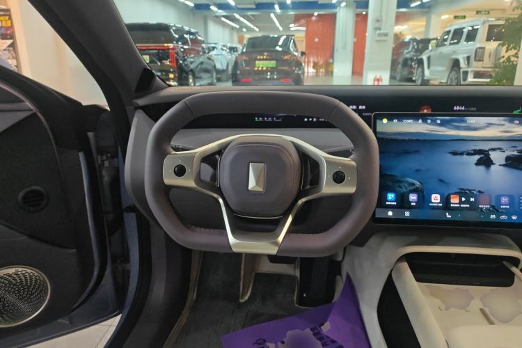 Used Avatr 06 2025 Pro Range-Extended Edition Steering Wheel