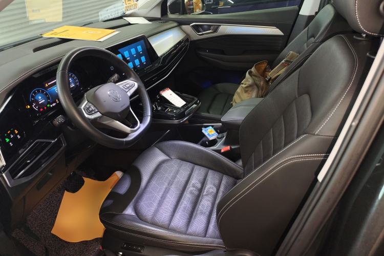 Used Volkswagen Talagon 2022 380TSI Four-Wheel Drive Luxury "Jiajing" Edition Pro 6 Seats Left Front Seat