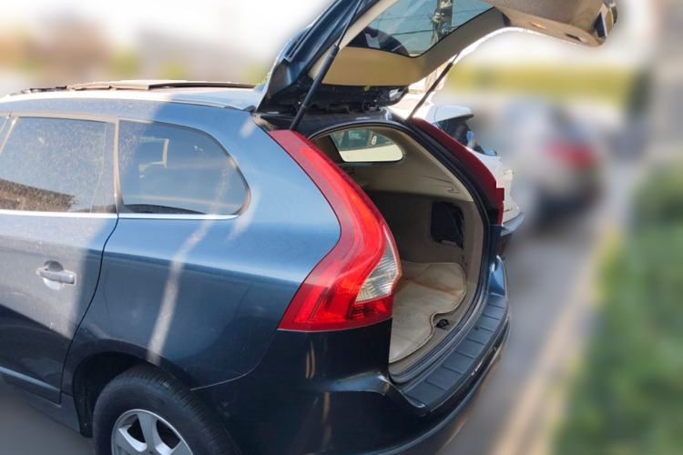 Used Volvo XC60 2011 2.0T Zhiya Edition