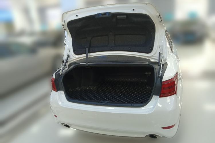 Used Toyota Crown 2018 2.0T Fashion Edition Trunk