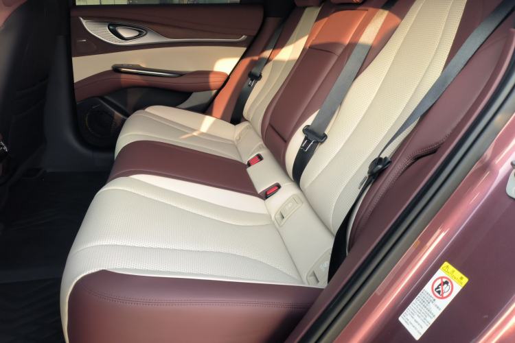 Used BYD Seal 2023 DM-i 1.5T 121km Prestige Model