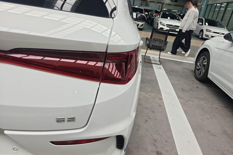 Used BYD e2 2021 Luxury Model