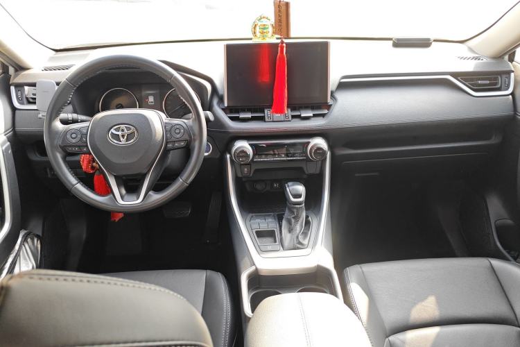 Used Toyota Wildlander 2022 Dual-Engine 2.5L E-CVT Two-Wheel Drive Luxury PLUS Edition
