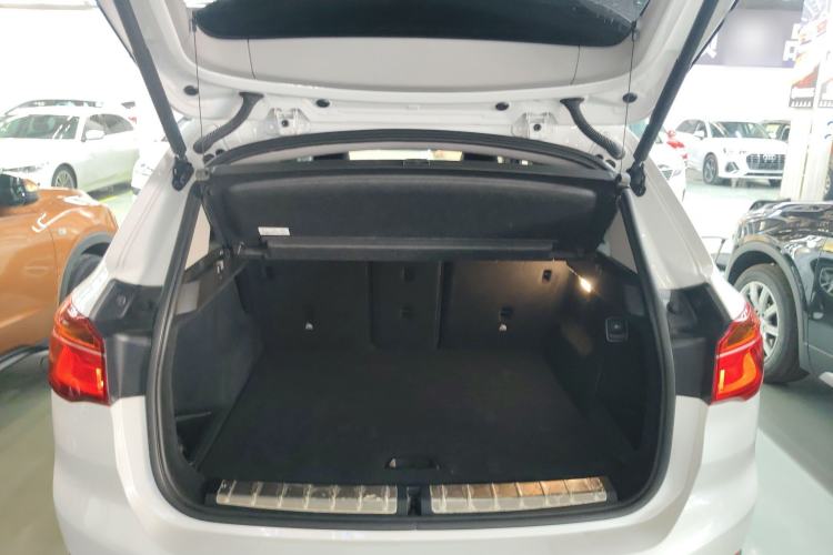 Used BMW X1 2016 sDrive18Li Fashion Model Trunk