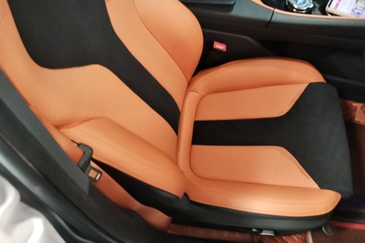 Used CHANGAN UNI-V 2023 2.0T Leading-Speed Edition
