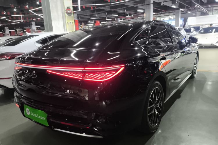 Used BYD Seal 2024 HONOR Edition DM-i 1.5L 121km Prestige Model Rear Right 45 Deg