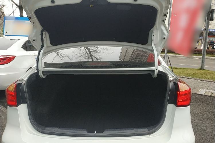 Used Kia K3 2015 1.6L Automatic GLS
