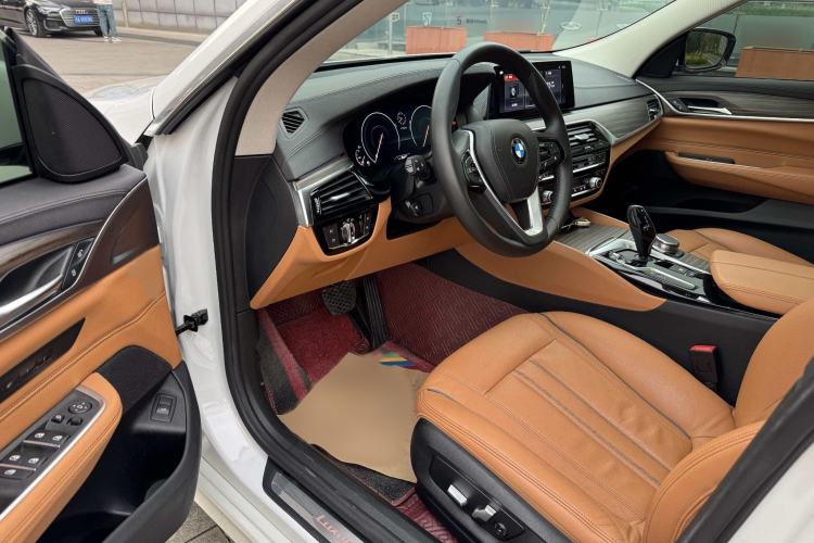 Used BMW 6 Series GT 2018 630i Luxury Design Package