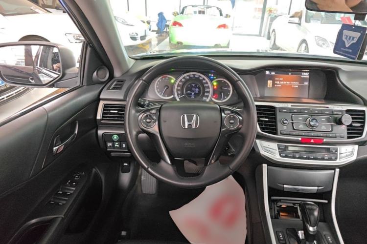 Used Honda Accord 2015 2.0L EX Luxury Edition Steering Wheel
