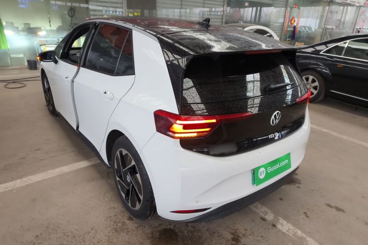 Used Volkswagen ID.3 2024 Pure & Smart Edition
