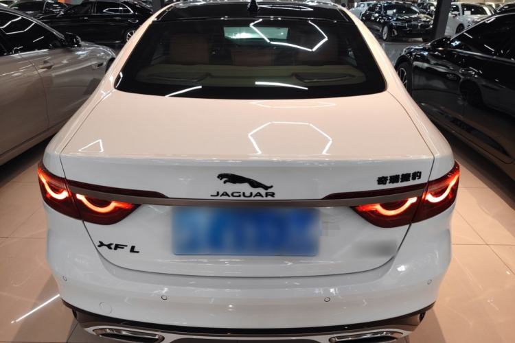 Used Jaguar XFL 2024 2.0T P300 Four-Wheel Drive Flagship Sport Gold Edition