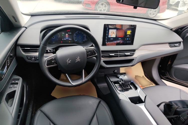 Used Hongqi E-QM5 2021 Charging Version Flagship Edition Center Console