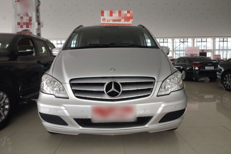 Used Mercedes-Benz Viano 2013 3.0L Hospitality Edition