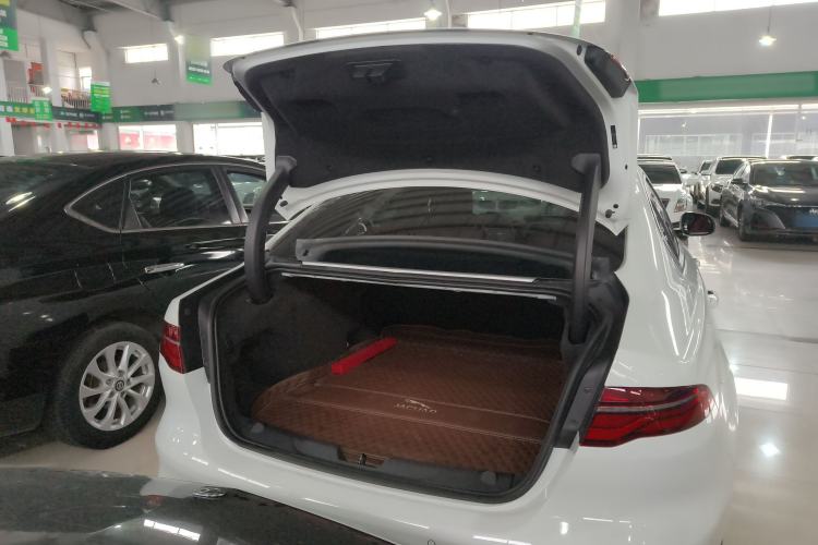 Used Jaguar XEL 2024 2.0T 250 PS R-DYNAMIC S Advanced Sport Edition
