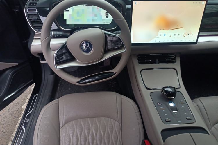 Used BYD Han 2025 DM-i 125KM Elite Model Steering Wheel