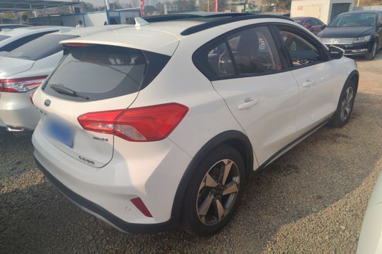 Used Ford Focus Active 2021 EcoBoost 180 Automatic Trendy Model
