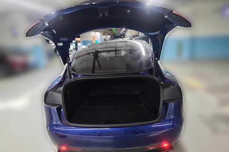 Used Tesla Model 3 2025 Rear-Wheel-Drive Version