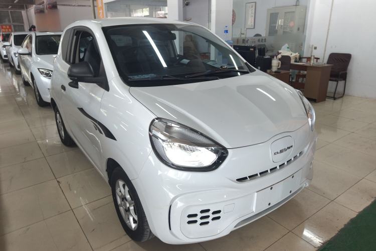 Used Roewe Clever 2022 311km QiQi BoBo Edition Front Right 45 Deg