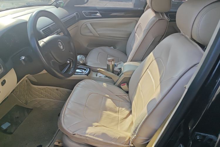 Used Volkswagen Passat 2009 2.0L MFI Automatic Luxury Edition
