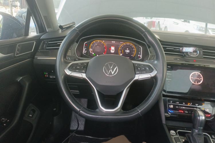 Used Volkswagen Magotan 2020 330TSI DSG Luxury Edition
