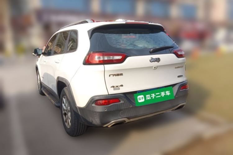 Used Jeep Cherokee 2016 2.4L Professional Smart Version