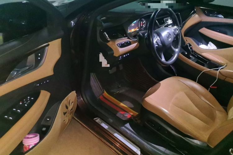 Used Buick LaCrosse 2018 28T Luxury Model