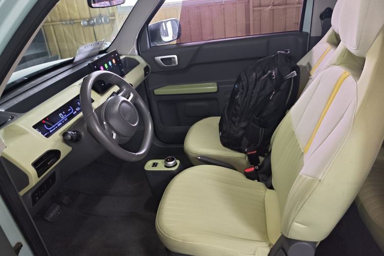 Used Geely Galaxy Panda 2023 Panda Mini 200km Endurance Bear Left Front Seat