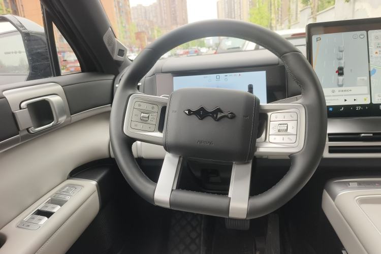 Used Formula Leopard Tai 7 2025 Model 190 km Four-Wheel Drive Ultra Edition
