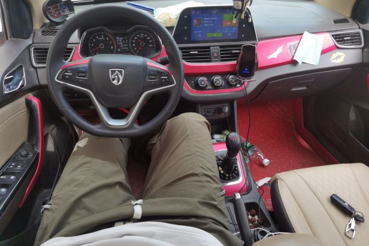 Used Baojun 310W 2017 1.5L Manual Luxury Edition China V