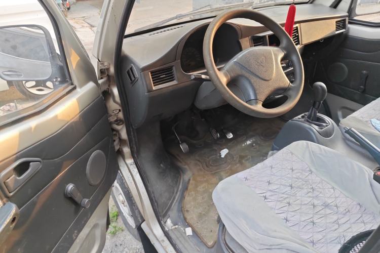 Used Wuling Zhiguang 2010 1.0L Liye Edition
