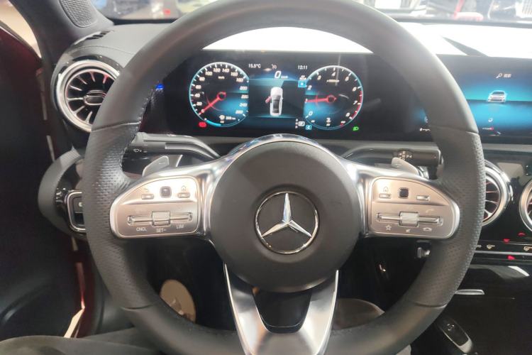 Used Mercedes-Benz A-Class 2021 A 200 L Sport Sedan Fashion Model
