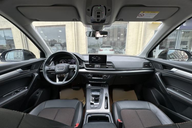 Used Audi Q5L 2018 45 TFSI Prestige Fashion Edition China V Emission Standard Interior 1