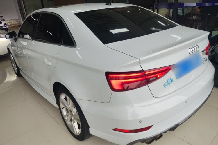 Used Audi A3 2019 Limousine 35 TFSI Fashion Edition China V standard Exterior 2