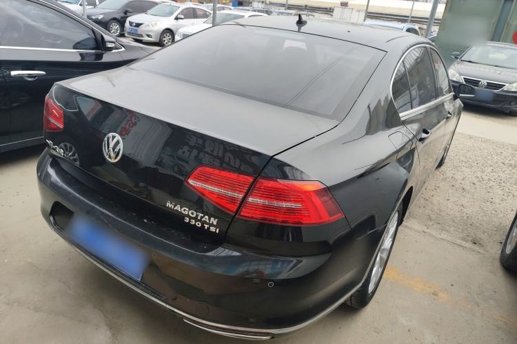 Used Volkswagen Magotan 2019 330TSI DSG Luxury Version China VI Standard
