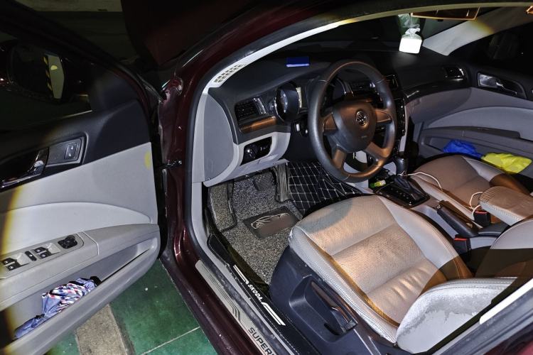 Used Skoda Superb 2013 1.4TSI DSG Sport Edition Driver Seat