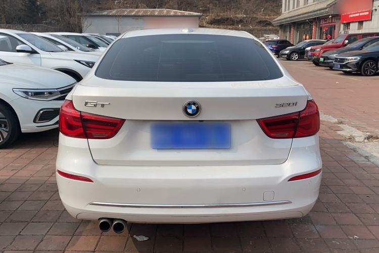 Used BMW 3 Series GT 2018 320i Luxury Design Package