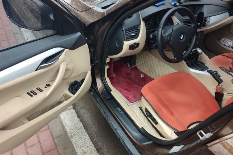 Used BMW X1 2012 sDrive18i Luxury Model Driver Seat