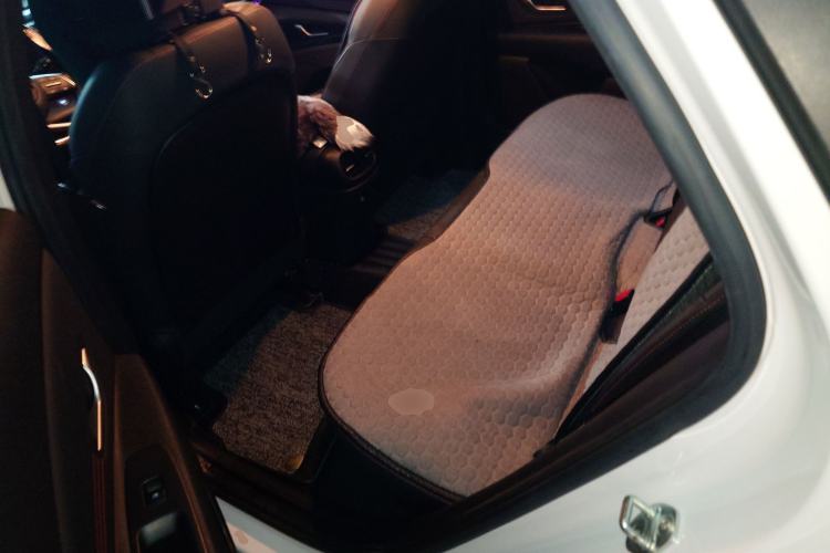 Used Hyundai Elantra 2022 1.5L CVT 20th Anniversary Edition