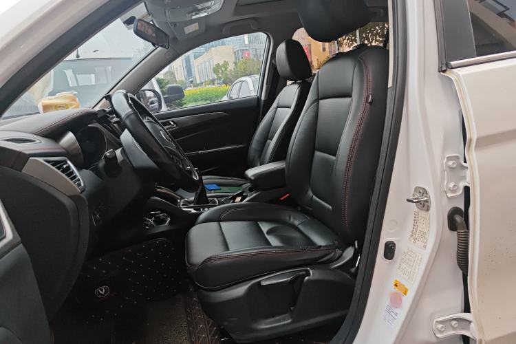 Used CHANGAN CS75 2017 Shangku Edition 1.5T Manual ZhiXiang Model
