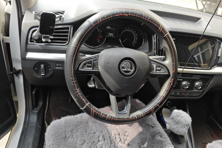 Used Skoda Kamiq 2020 1.5L Automatic Comfort Edition