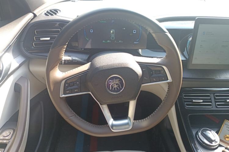 Used BYD Qin PLUS 2024 HONOR Edition DM-i 55KM Leading Model
