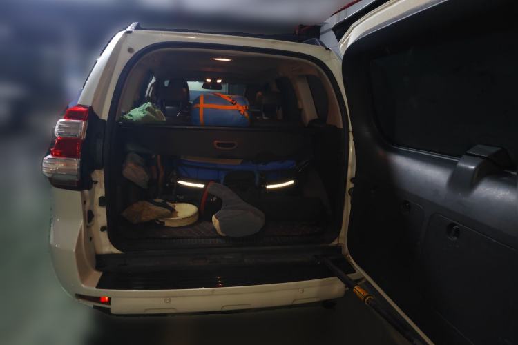 Used Toyota Prado 2016 3.5L Automatic TX-L Trunk