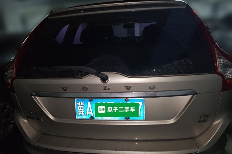 Used Volvo XC60 2017 T5 AWD Smart Upgrade Model
