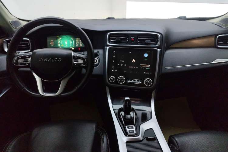 Used Lynk & Co 01 2019 2.0T Two-Wheel-Drive Version China VI Standard