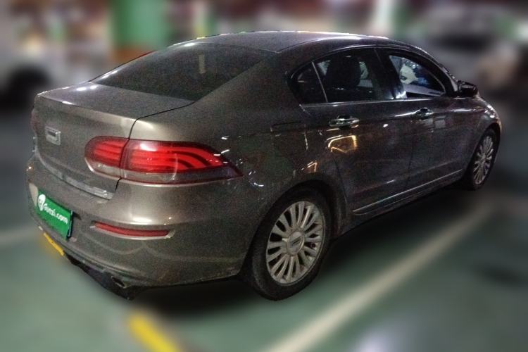 Used Qoros 3 2014 Sedan 1.6T Automatic ZhiZhen Model
