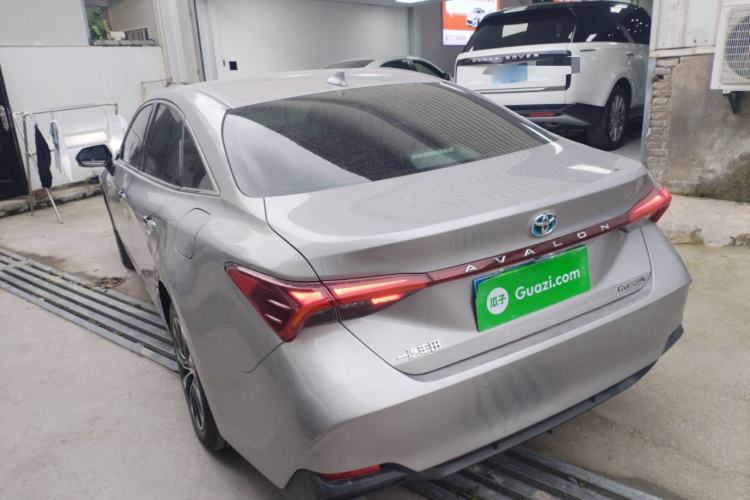 Used Toyota Avalon 2023 Dual-Engine 2.5L Luxury Edition Rear Left 45 Deg