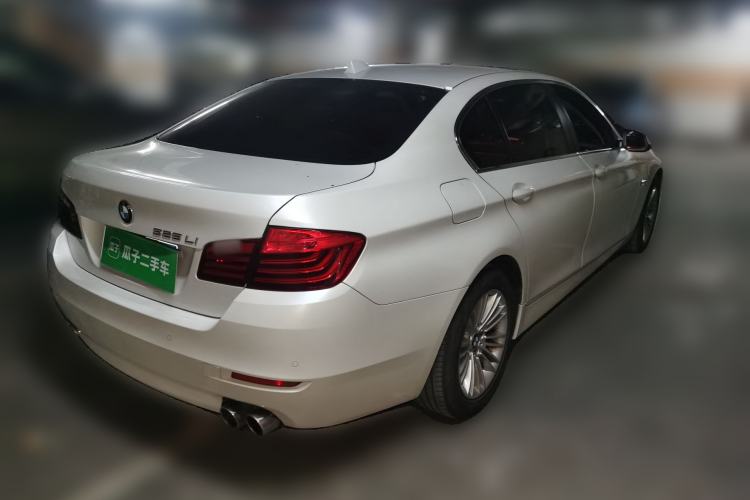 Used BMW 5 Series 2014 525Li Leading Model
