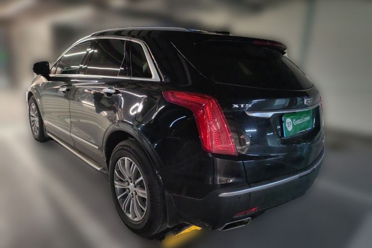 Used Cadillac XT5 2018 25T Luxury Model Rear Left 45 Deg