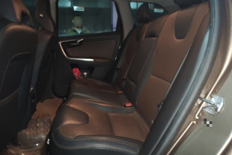 Used Volvo XC60 2015 T5 AWD Smart Drive Edition Left Rear Seat